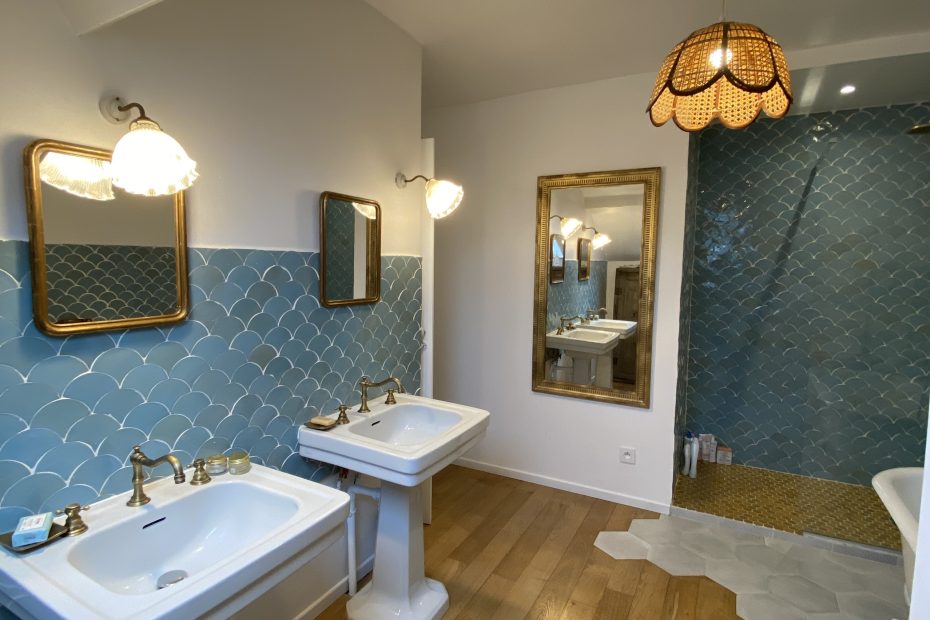 salle de bain zellige cannage bathroom canework